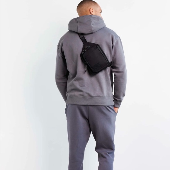 BEIS Black Messenger Bag